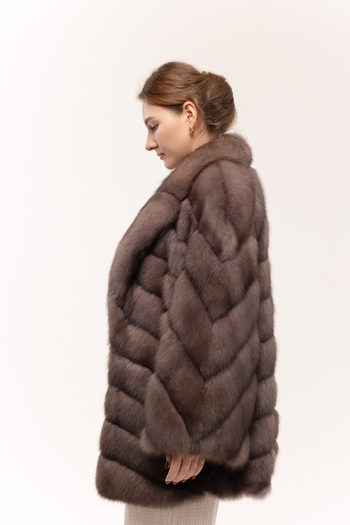 Шуба из соболя в цвете тор-тор 75см с широким рукавом 