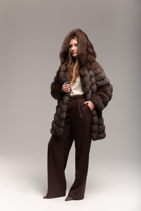 Шуба из соболя с капюшоном 80 см 3