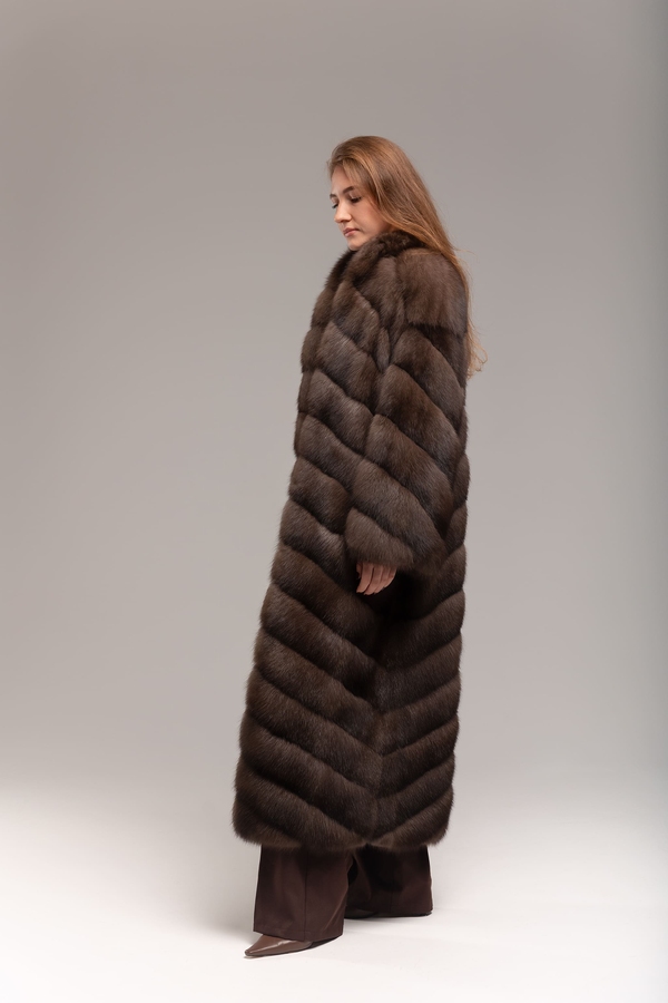 Шуба из соболя в длине 130см 3